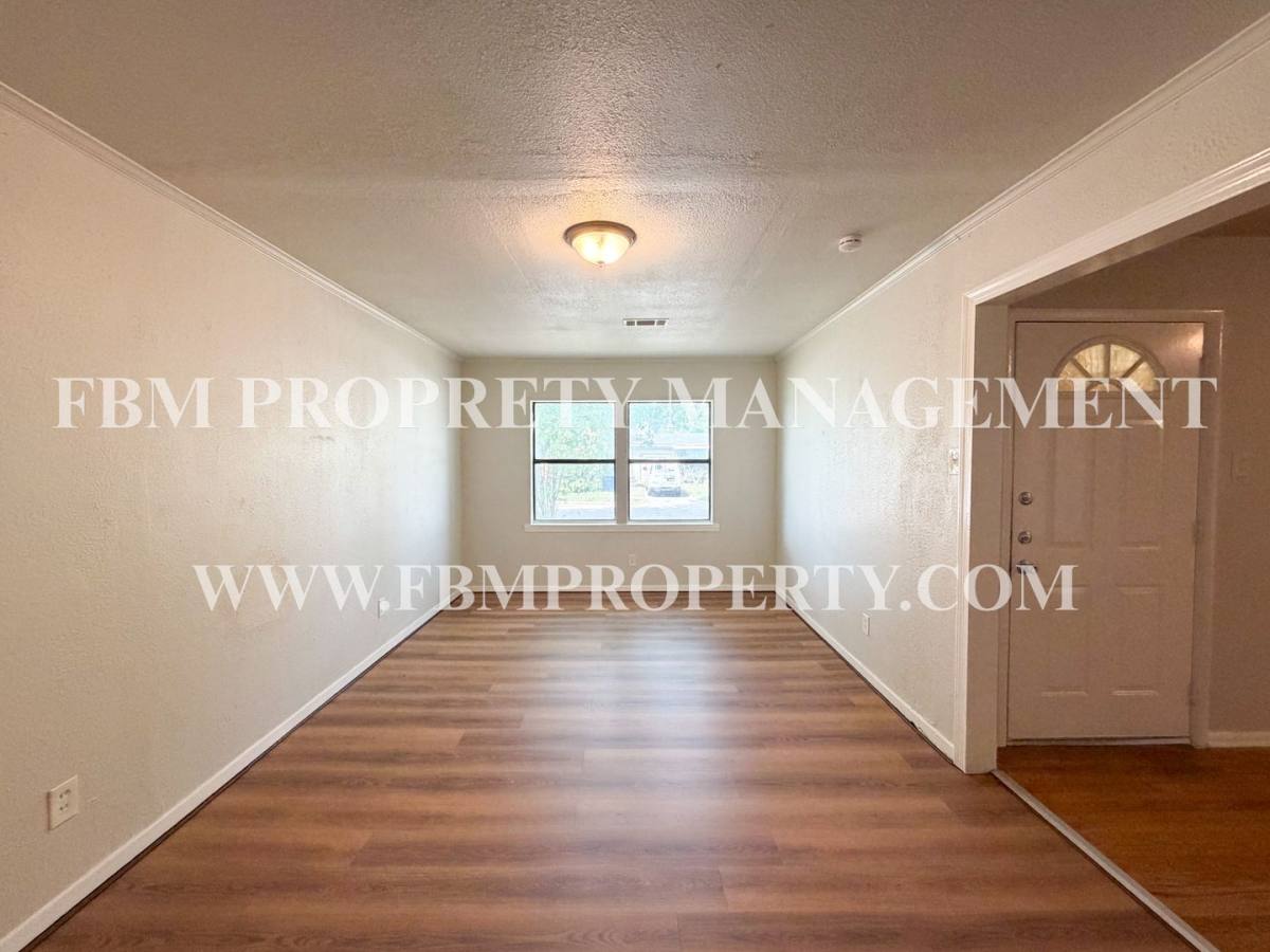 House for rent at 118 Brazos St, Garland, TX 75041