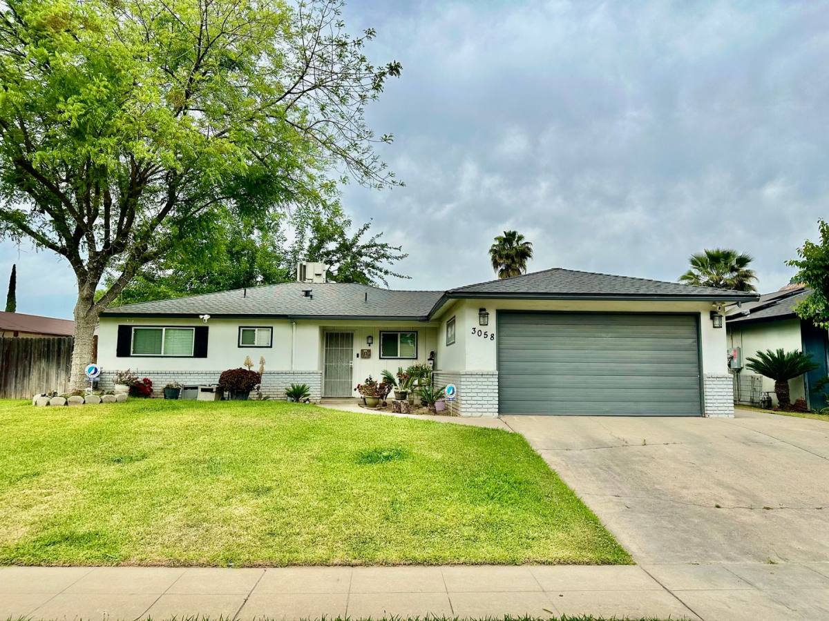 House for rent at 3058 W San Gabriel Ave, Fresno, CA 93722