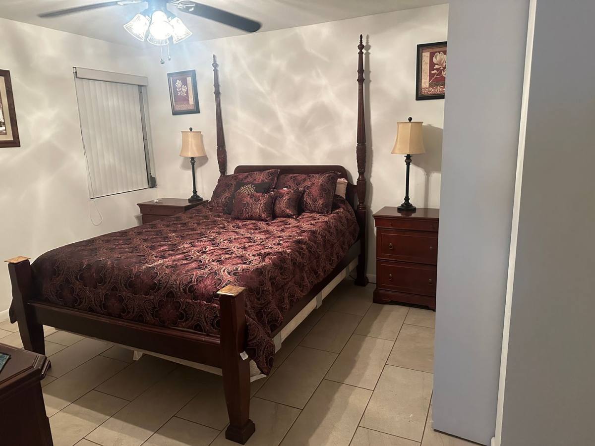 House for rent at 1155 Shady Cove Rd E, Haines City, FL 33844