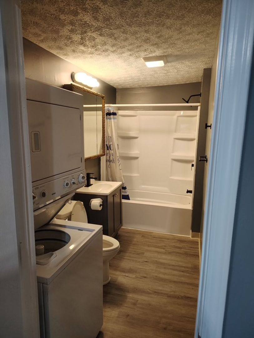 Apartment for rent at 609 E Mulberry St, Kokomo, IN 46901