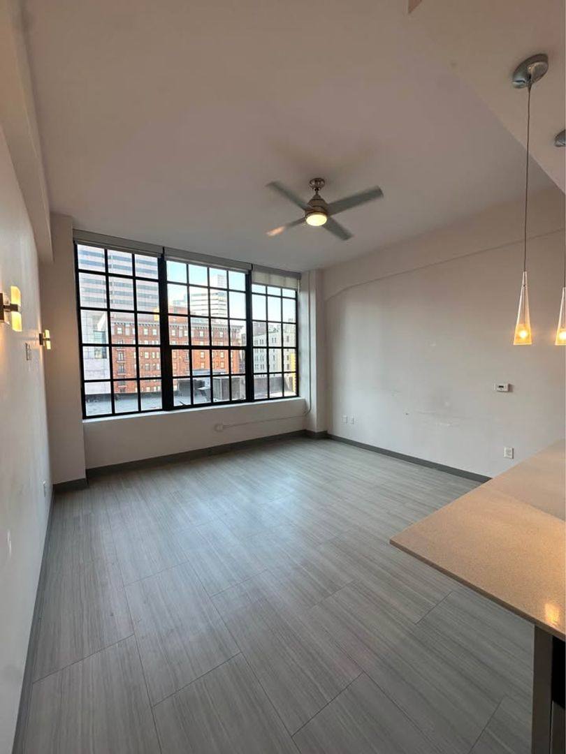 Apartment for rent at 126 E 6th St, Cincinnati, OH 45202
