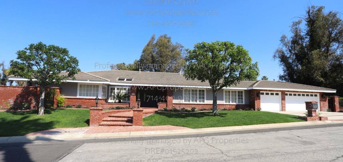 House for rent at 460 S Bridge View Dr, Anaheim, CA 92808