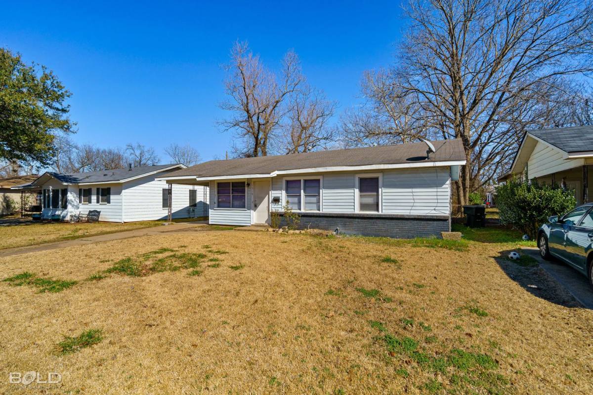House for rent at 1518 Viosca St, Bossier City, LA 71111