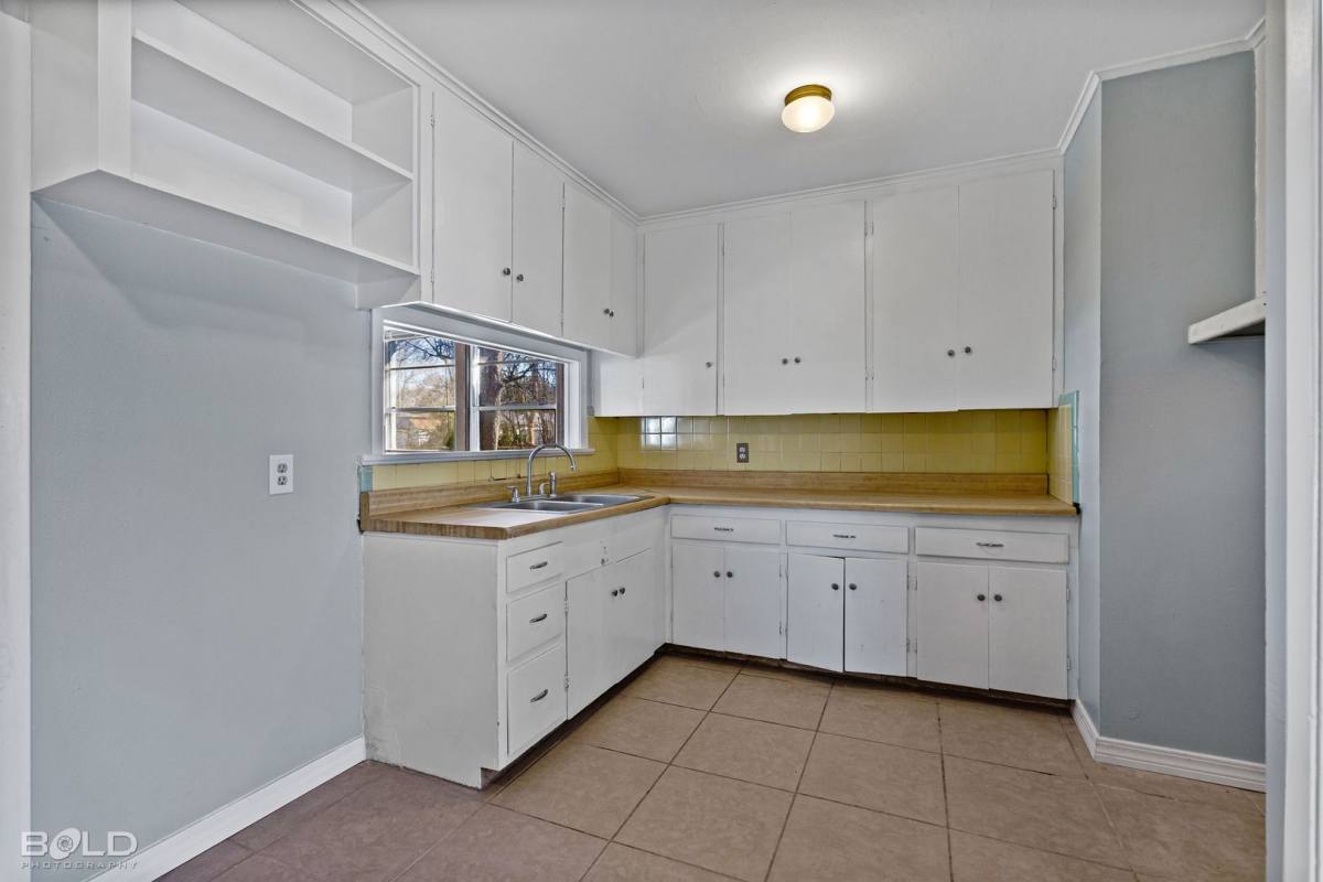 House for rent at 1518 Viosca St, Bossier City, LA 71111