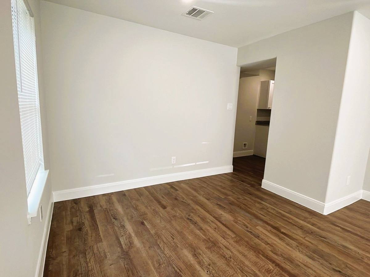 Apartment for rent at 711 S Houston Ave, Humble, TX 77338