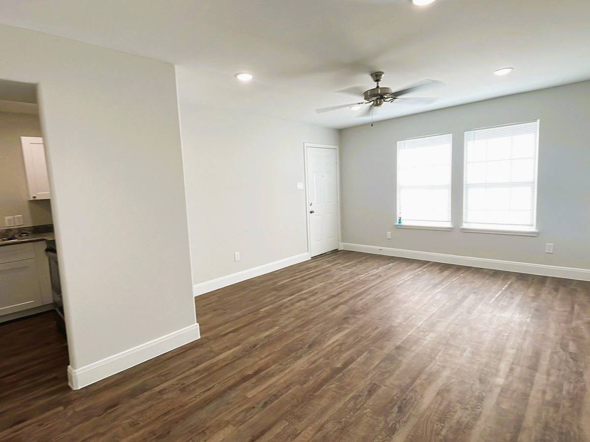 Apartment for rent at 711 S Houston Ave, Humble, TX 77338