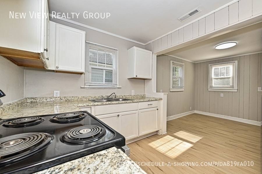 House for rent at 3108 Rush Ave, Charlotte, NC 28208