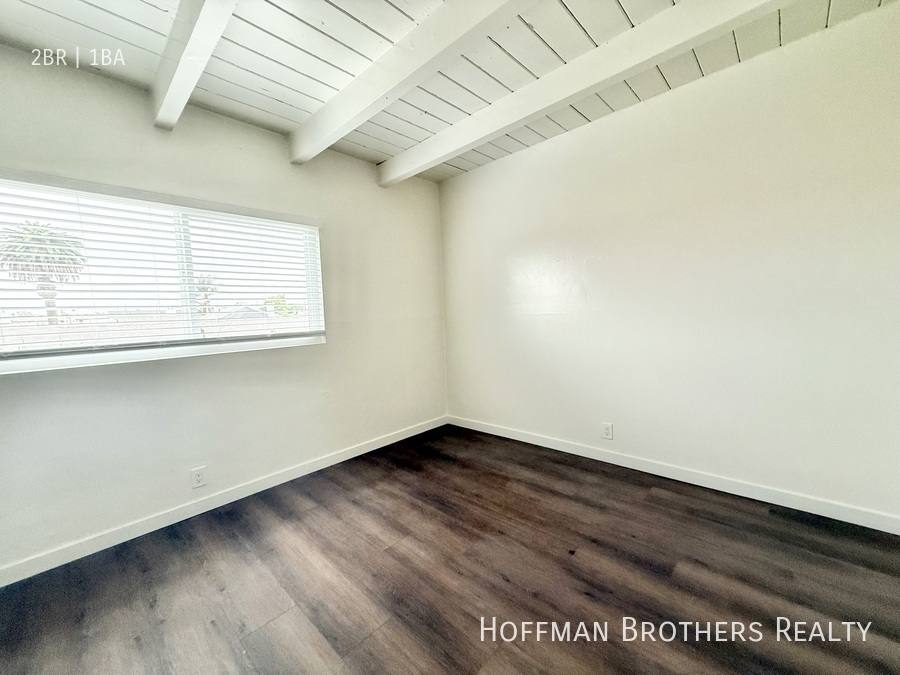 Apartment for rent at 1256 W 87th St #6, Los Angeles, CA 90044