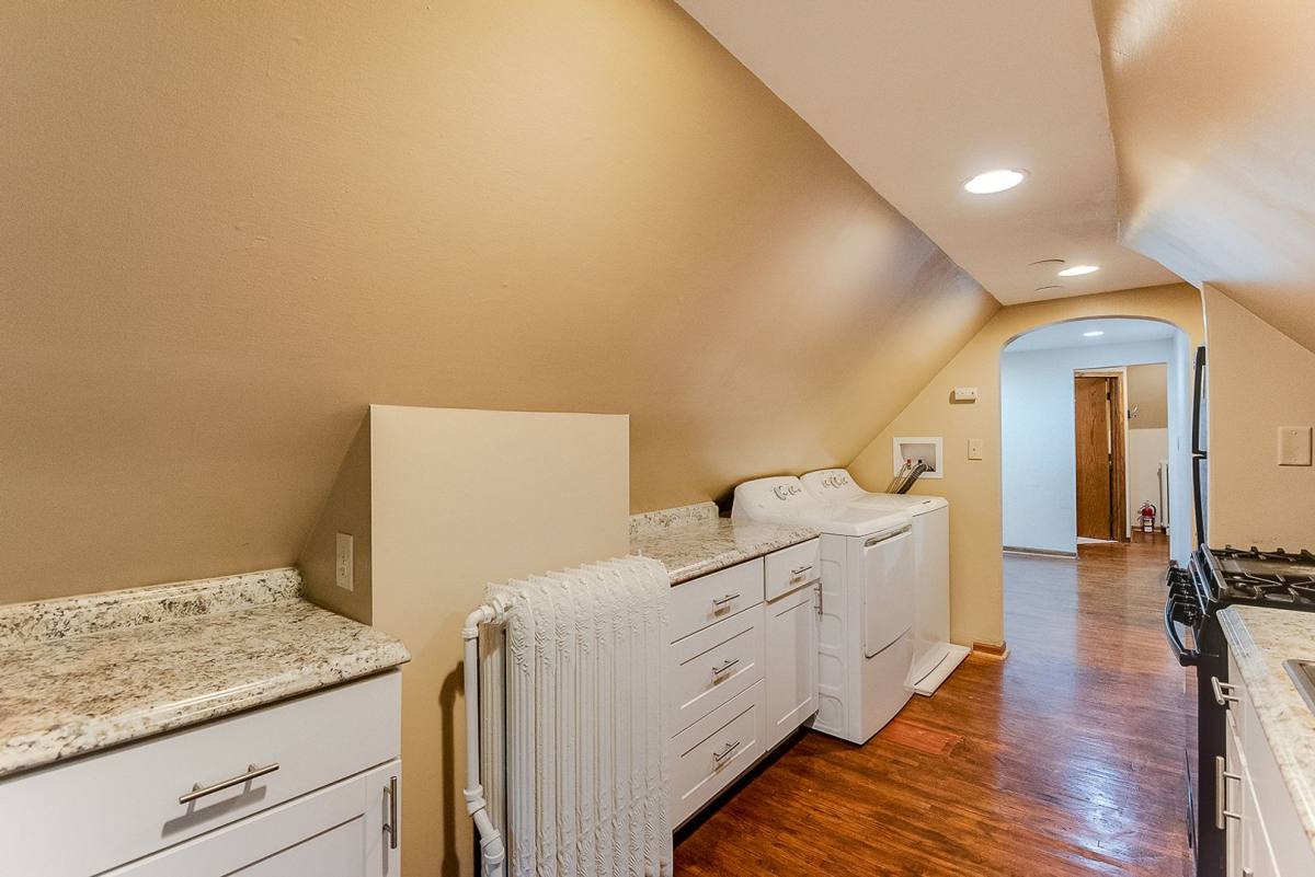 Apartment for rent at 293 Wilder St, Saint Paul, MN 55104