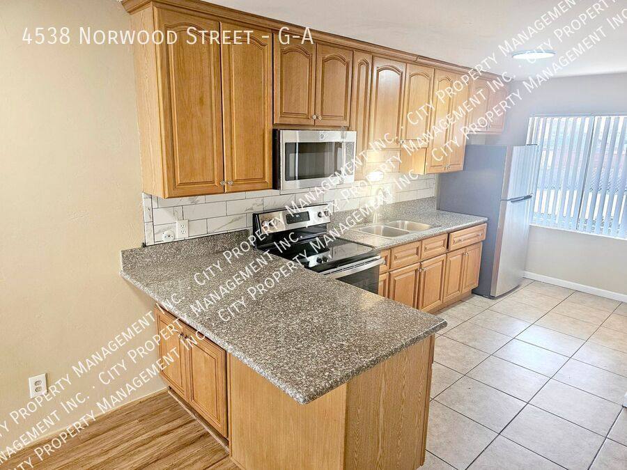 Townhouse for rent at 4538 Norwood St #G-A, San Diego, CA 92115
