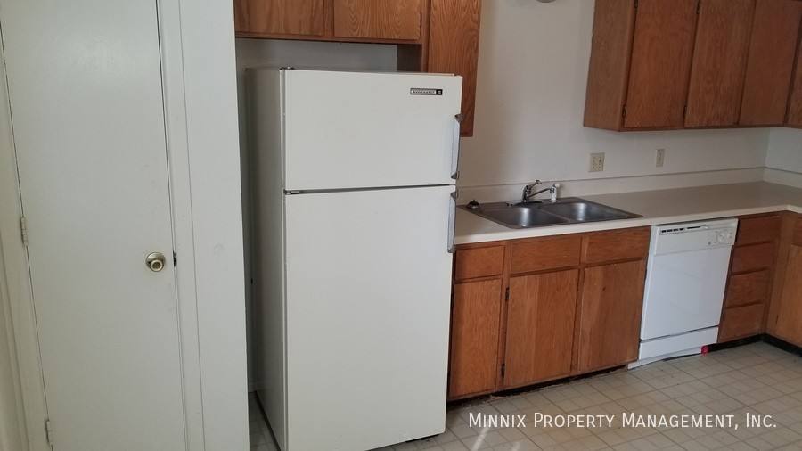 Townhouse for rent at 2119 S Loop 289 #B, Lubbock, TX 79423