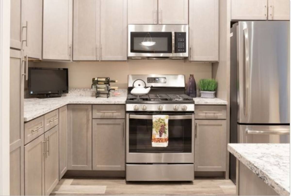 Apartment for rent at 70 Oak St, Rochelle Park, NJ 07662