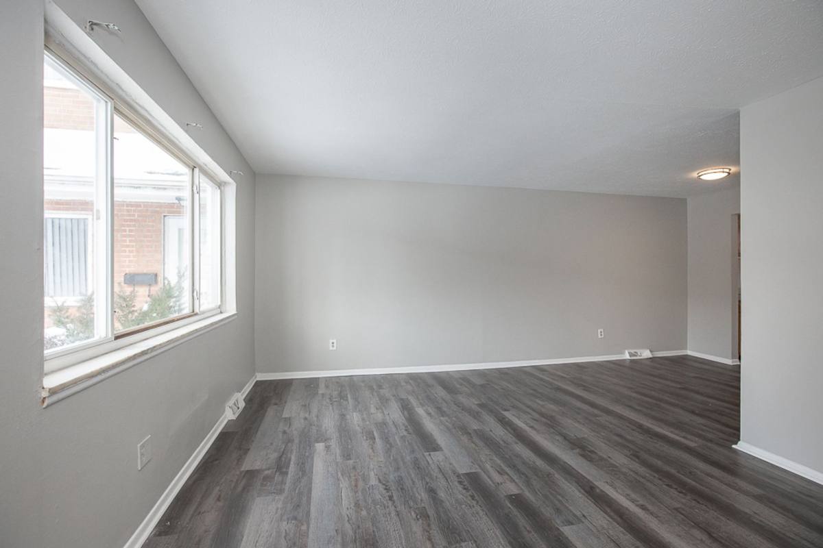 Condo for rent at 23755 Banbury, Cleveland, OH 44128