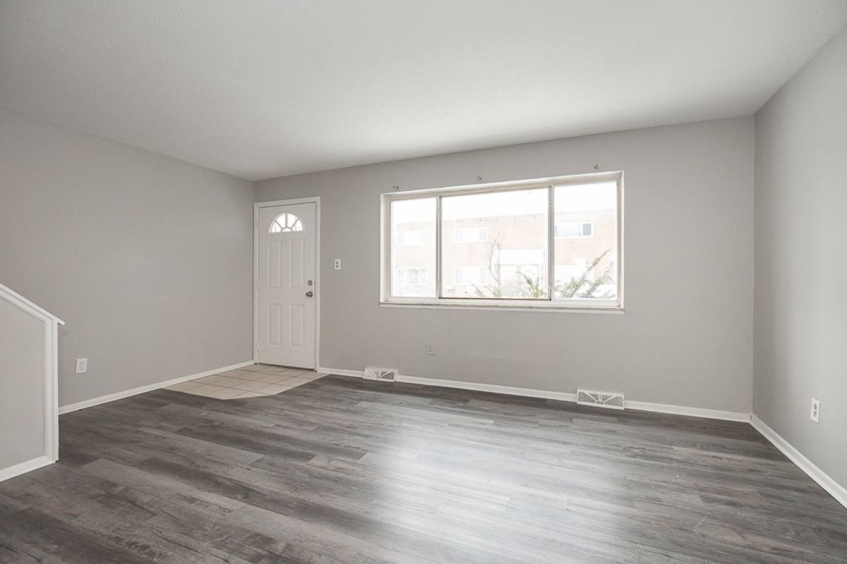 Condo for rent at 23755 Banbury, Cleveland, OH 44128