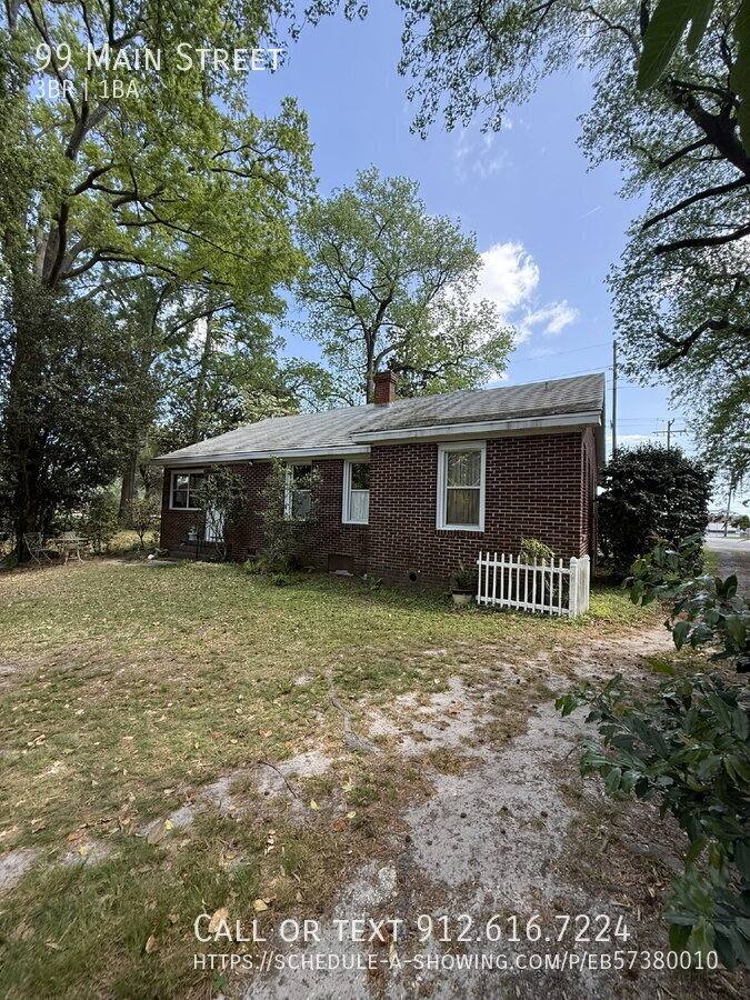 House for rent at 99 Main St, Savannah, GA 31408