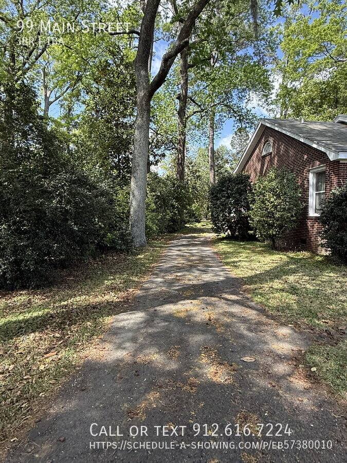 House for rent at 99 Main St, Savannah, GA 31408