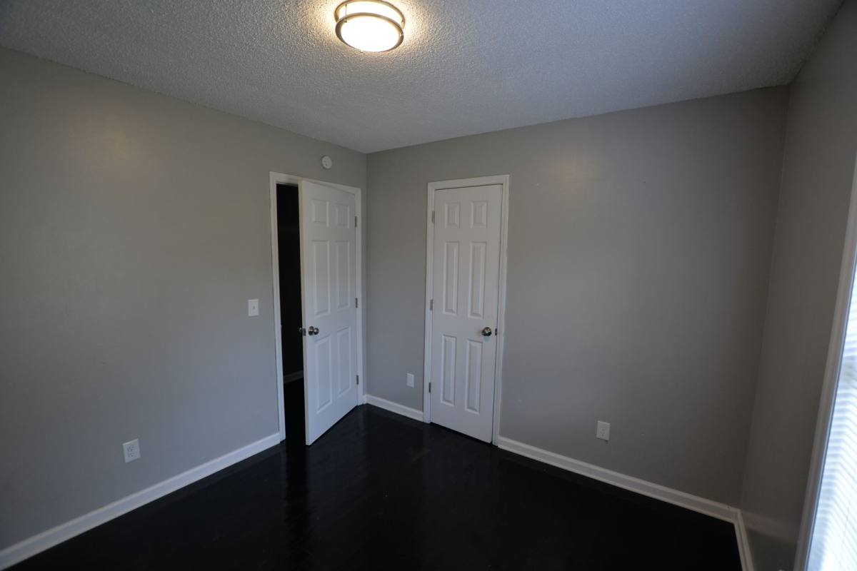 House for rent at 1715 Rainbow Dr, Greensboro, NC 27403