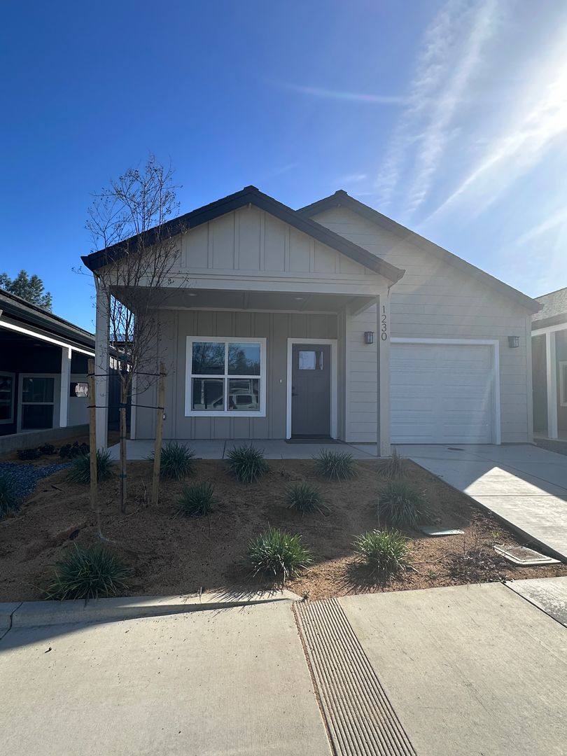 House for rent at 1230 Old Alturas Rd, Redding, CA 96003
