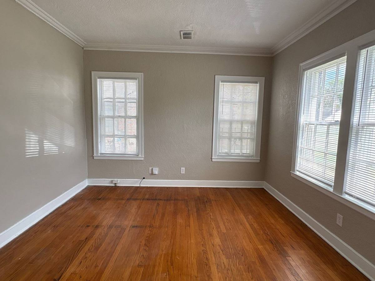 House for rent at 919 Barbara Dr, Memphis, TN 38108