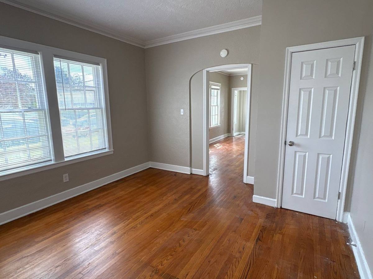 House for rent at 919 Barbara Dr, Memphis, TN 38108