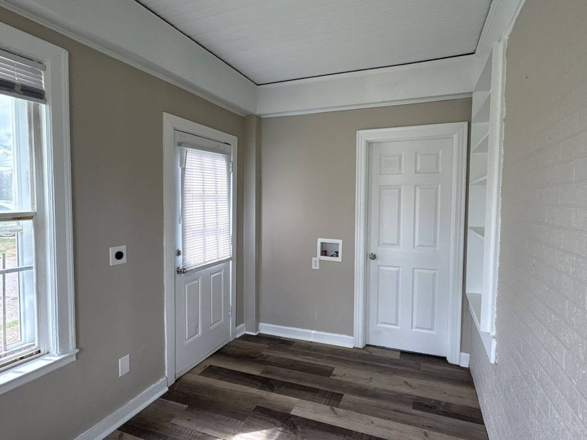House for rent at 919 Barbara Dr, Memphis, TN 38108