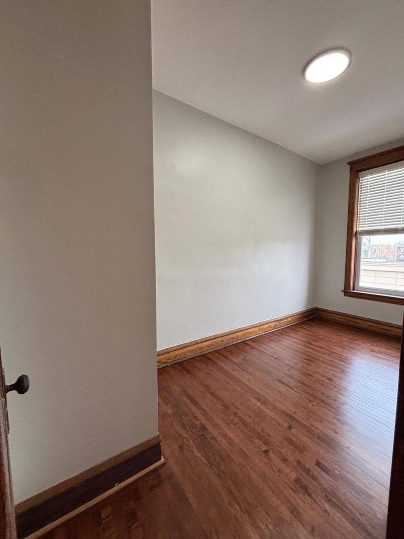 Apartment for rent at 2500 S Millard Ave, Chicago, IL 60623