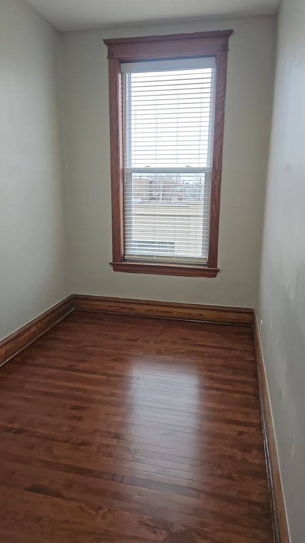 Apartment for rent at 2500 S Millard Ave, Chicago, IL 60623