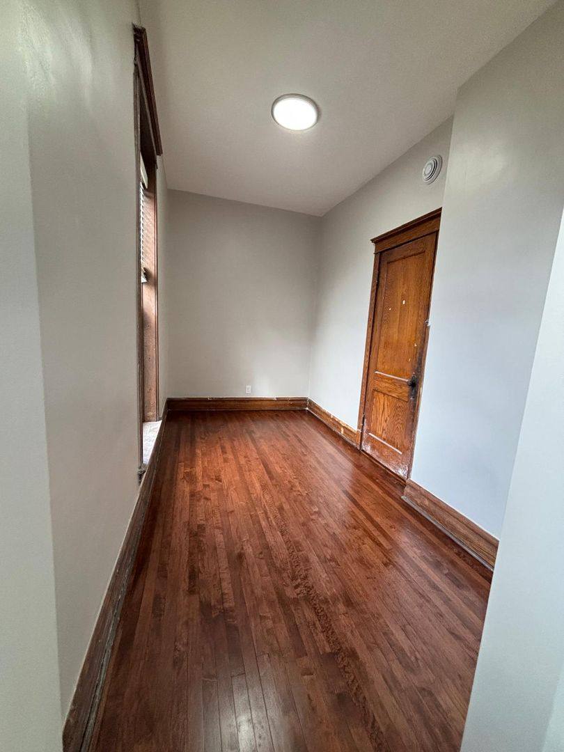 Apartment for rent at 2500 S Millard Ave, Chicago, IL 60623