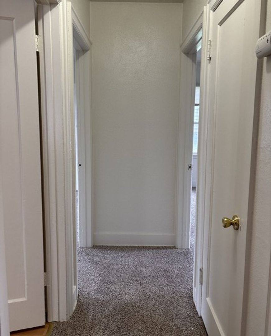 House for rent at 595 E Washington St, Stayton, OR 97383