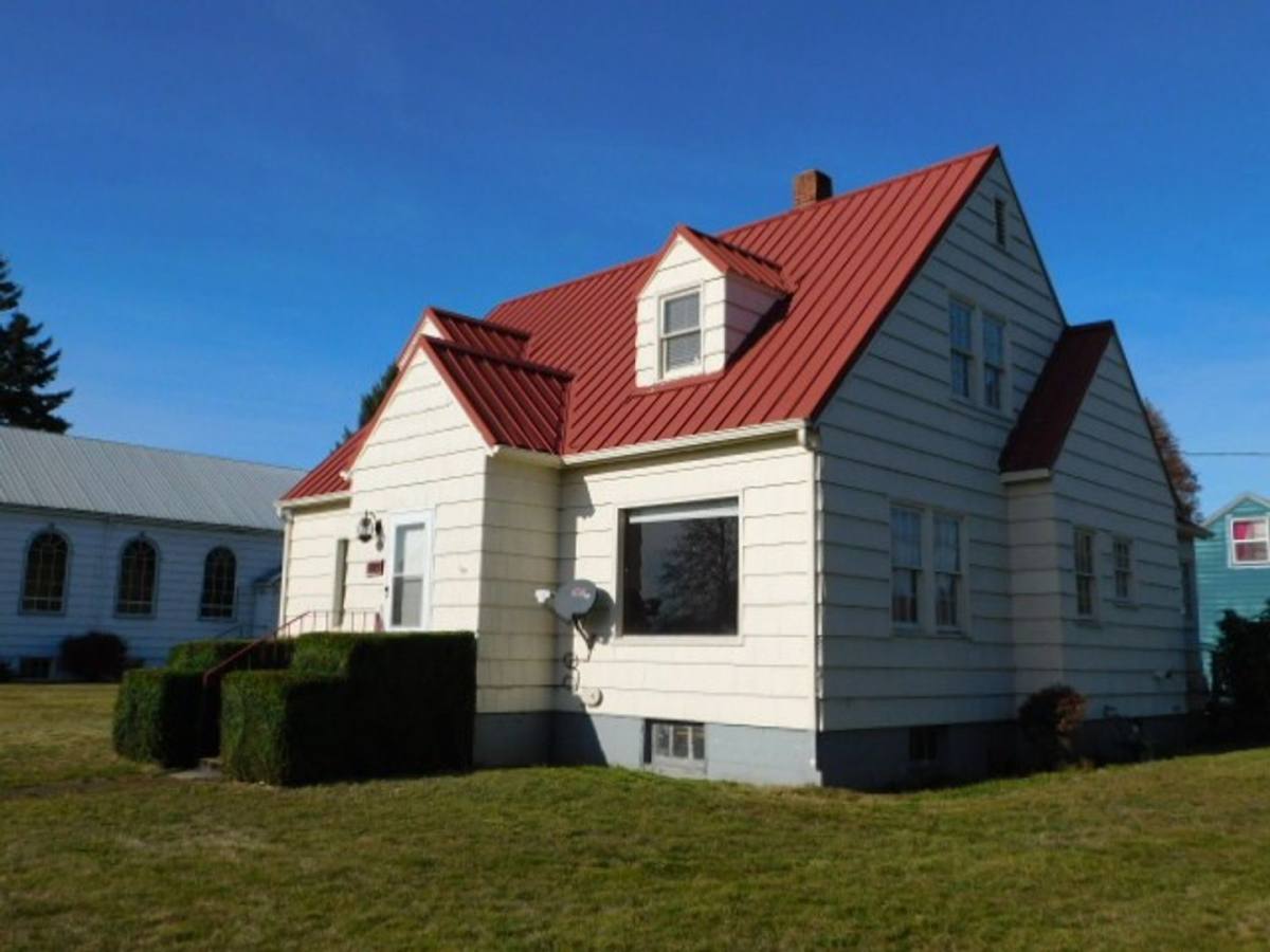 House for rent at 595 E Washington St, Stayton, OR 97383
