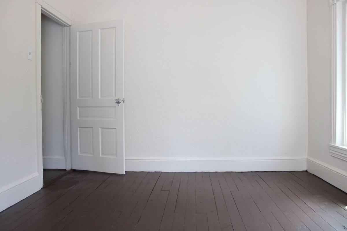 House for rent at 118 W Main St, Windsor, PA 17366