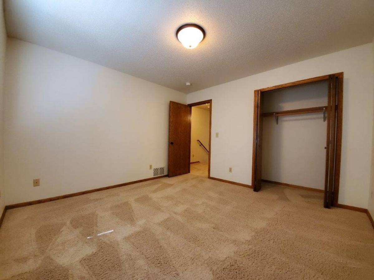 Townhouse for rent at 3045 23rd Ave SW, Fargo, ND 58103