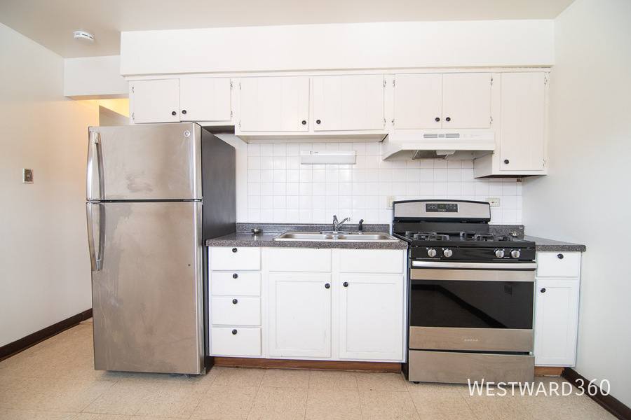 Apartment for rent at 1665 Harbor Ave #S1, Calumet City, IL 60409