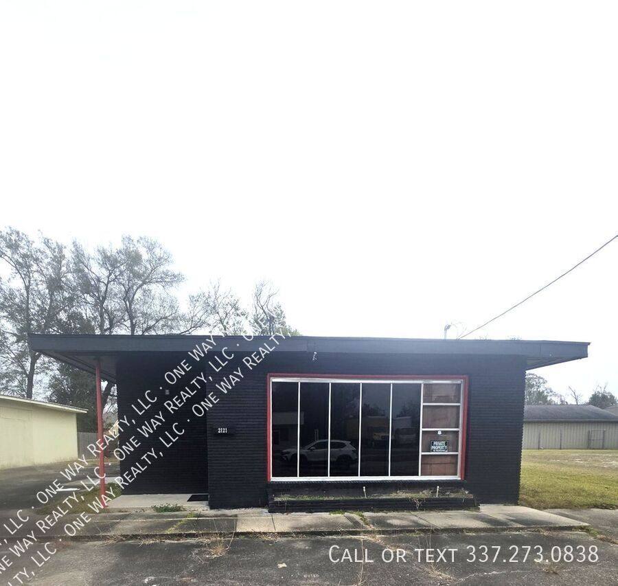 House for rent at 2121 Kirkman St, Lake Charles, LA 70601
