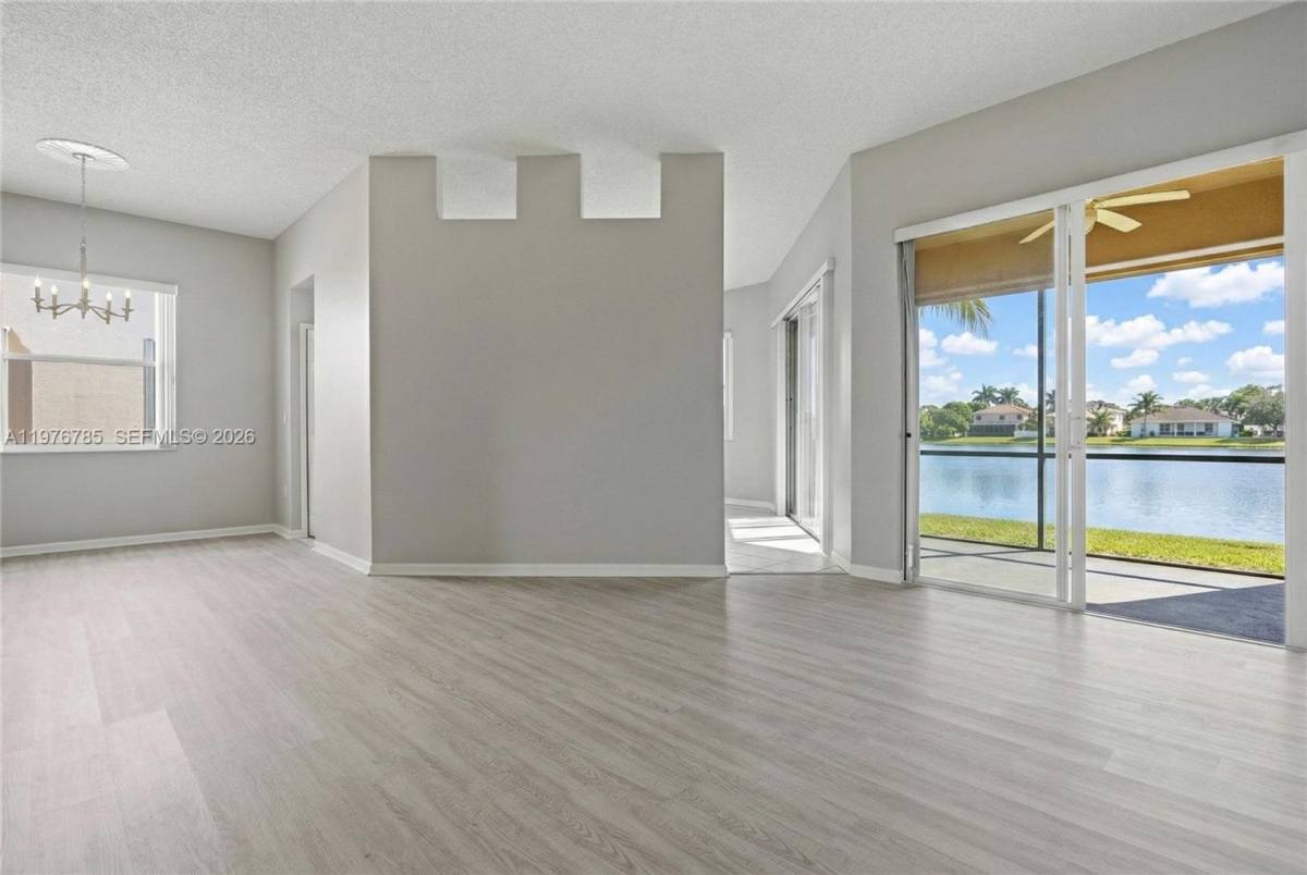 House for rent at 575 SE 29th Dr, Homestead, FL 33033