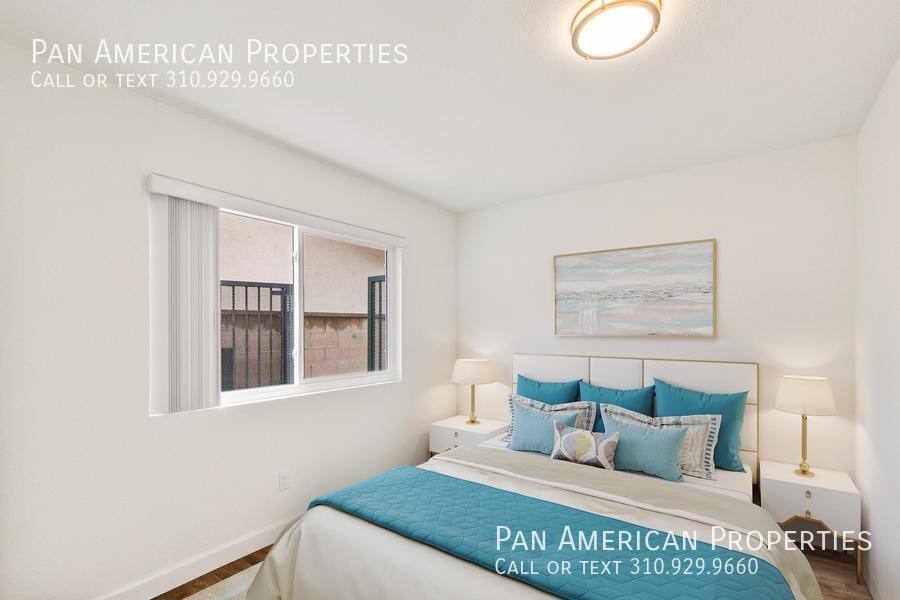 Apartment for rent at 1001-1 4 Las Lomas Rd #15, Duarte, CA 91010