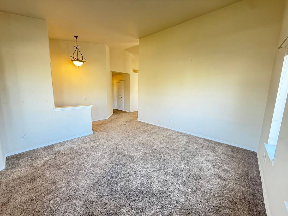 House for rent at 608 W 16th Ave, Ellensburg, WA 98926