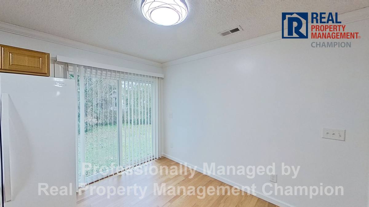 Apartment for rent at 625 Mohican Trail, Wilmington, NC 28409
