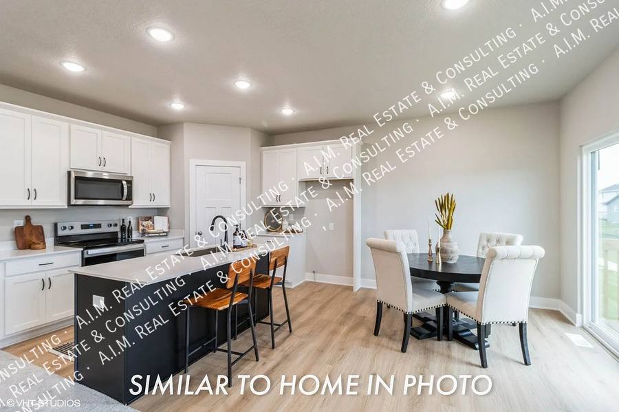 Townhouse for rent at 3212 NE Fawn Lane, Ankeny, IA 50021