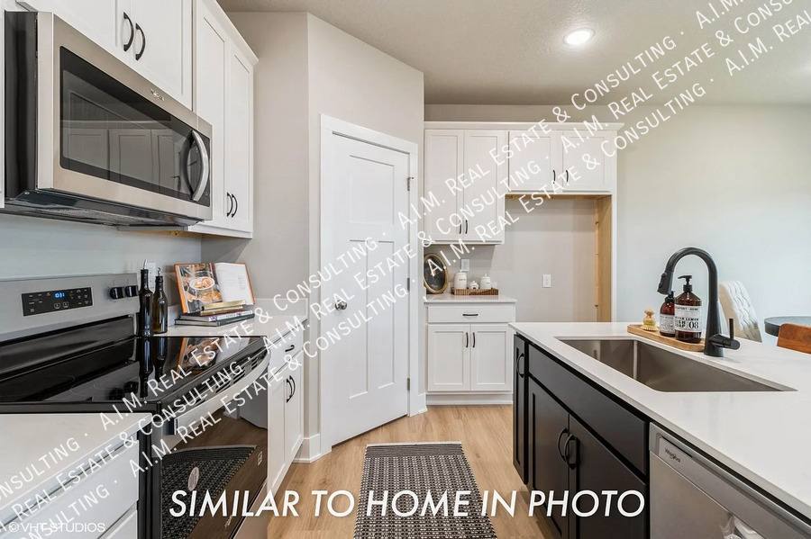 Townhouse for rent at 3212 NE Fawn Lane, Ankeny, IA 50021