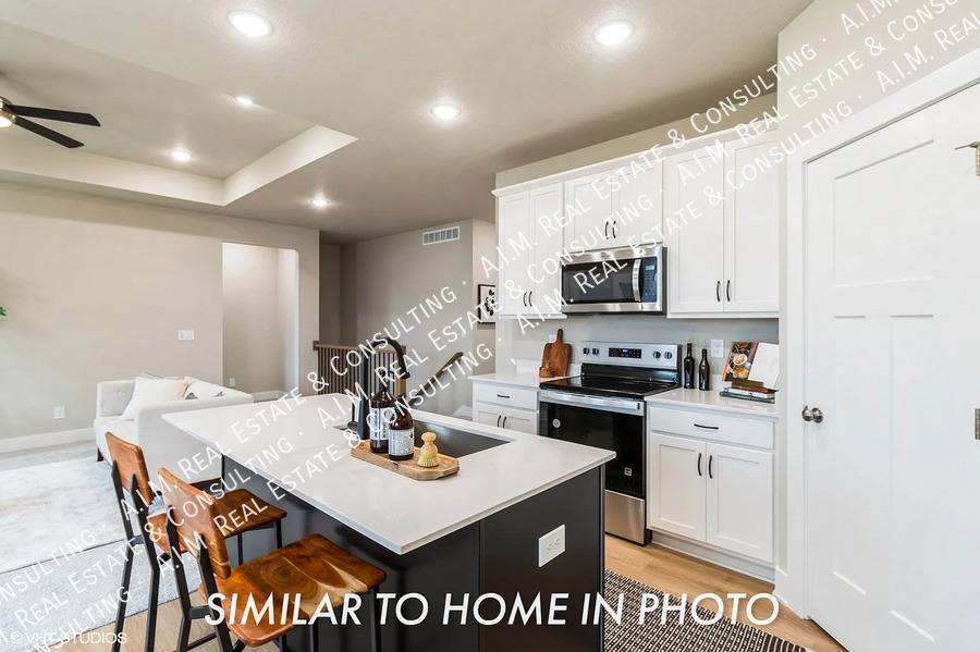 Townhouse for rent at 3212 NE Fawn Lane, Ankeny, IA 50021