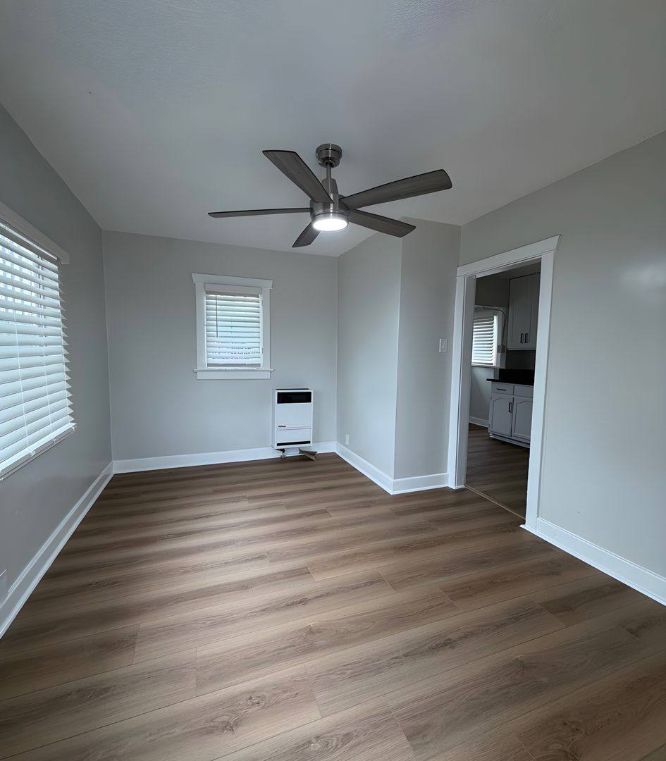 Apartment for rent at 1181 W 38th St, Los Angeles, CA 90037