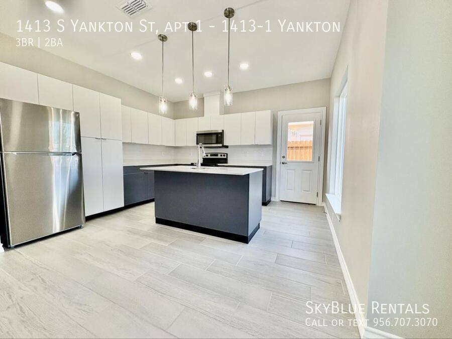 Apartment for rent at 1413 S Yankton St #1, Mission, TX 78573