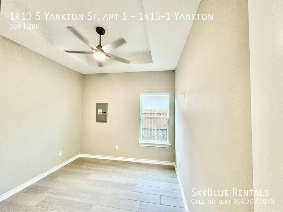 Apartment for rent at 1413 S Yankton St #1, Mission, TX 78573