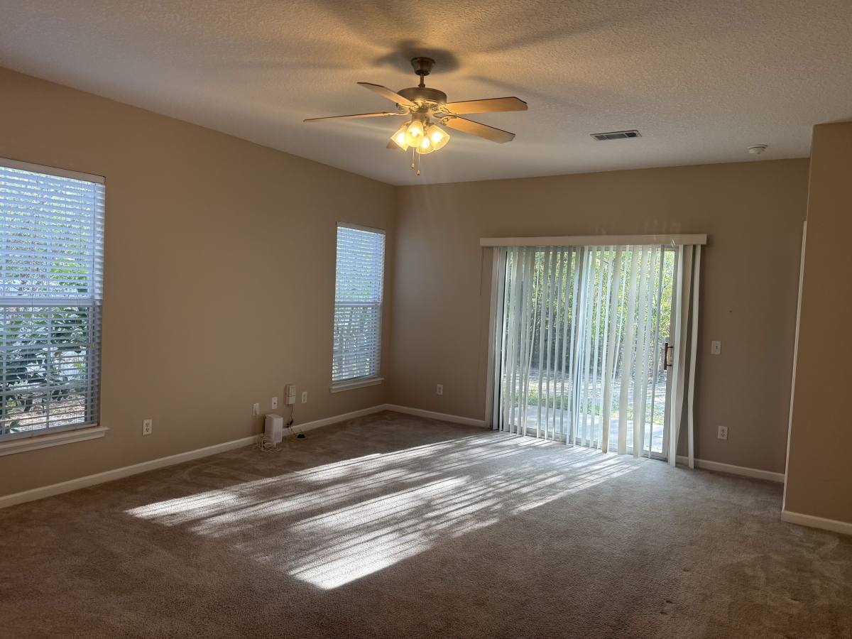 Townhouse for rent at 118 Callie Circle, Brunswick, GA 31523