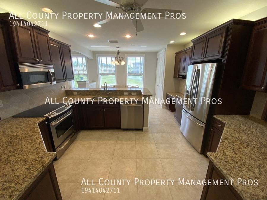 Condo for rent at 5207 Manorwood Dr #2D, Sarasota, FL 34235