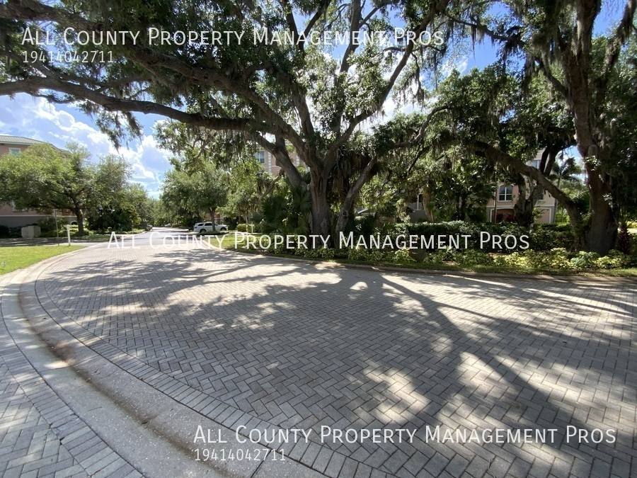 Condo for rent at 5207 Manorwood Dr #2D, Sarasota, FL 34235