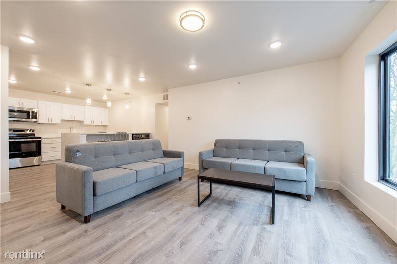 Apartment for rent at 911 S Main #202, Ann Arbor, MI 48103