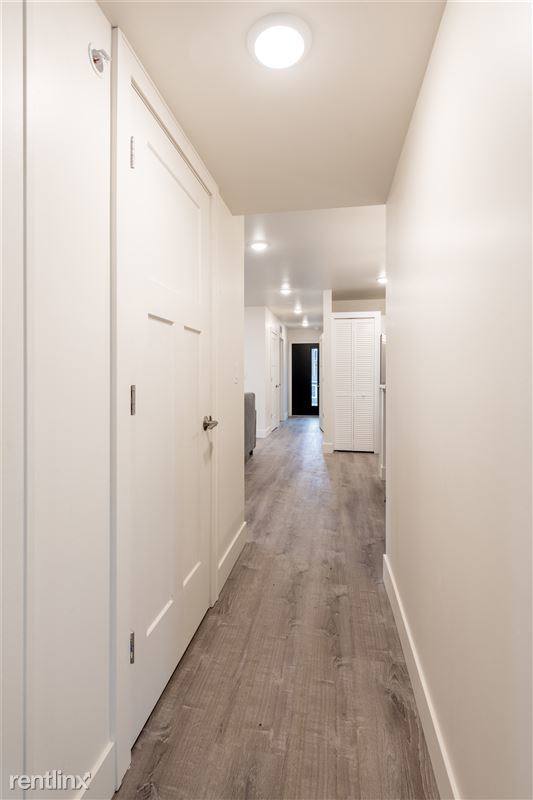 Apartment for rent at 911 S Main #202, Ann Arbor, MI 48103