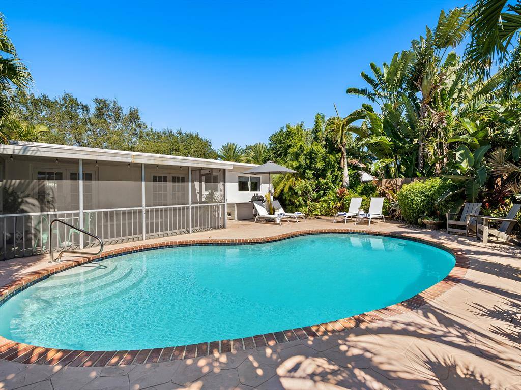 Apartment for rent at 1900 NE 19th St, Fort Lauderdale, FL 33305